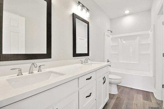 22795 Lafourche Ln, Denham Springs, LA 70726