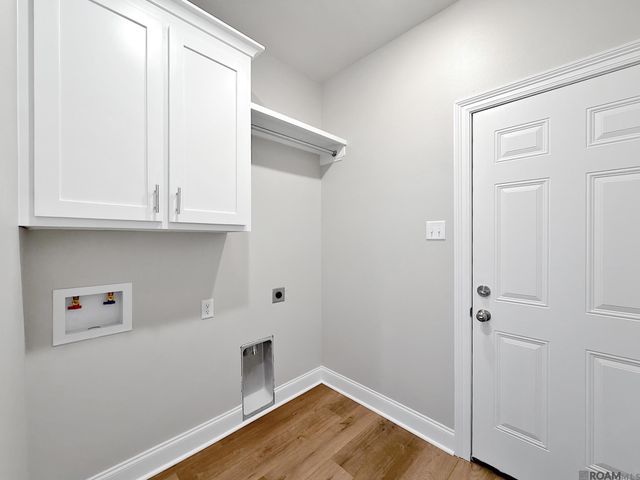 22795 Lafourche Ln, Denham Springs, LA 70726