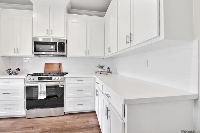 22795 Lafourche Ln, Denham Springs, LA 70726