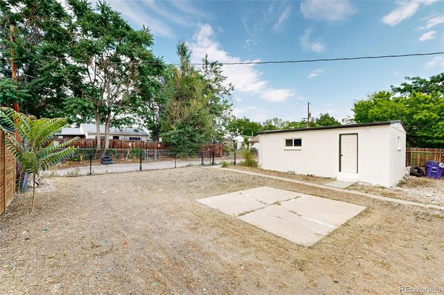 1631 W Hoye Place, Denver, CO 80223