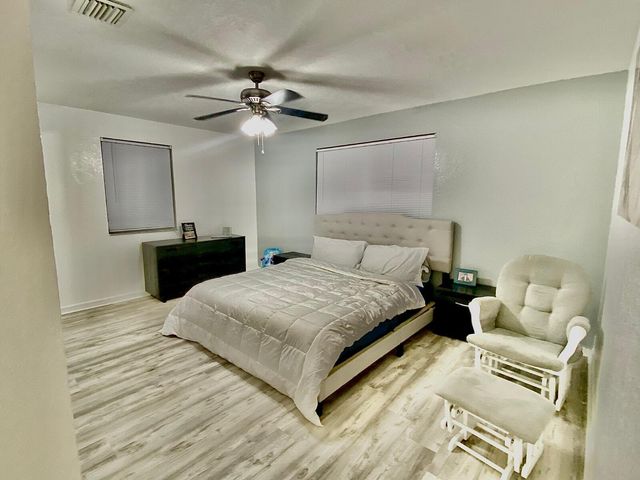 18951 SW 113TH Place, Miami, FL 33157