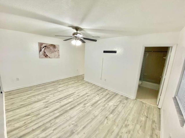 18951 SW 113TH Place, Miami, FL 33157