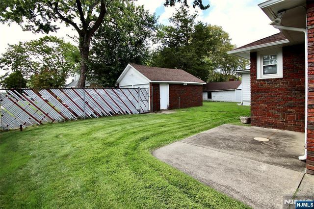 9-02 12th Street, Fair Lawn, NJ 07410