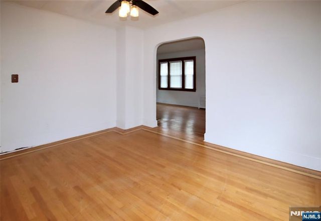 9-02 12th Street, Fair Lawn, NJ 07410