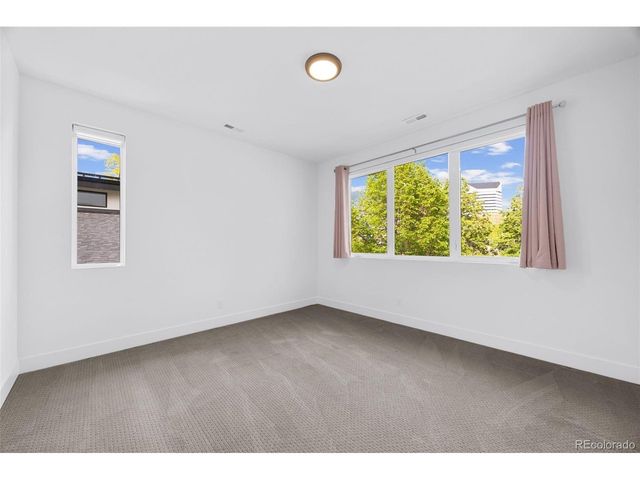 1179 S Jackson St, Denver, CO 80210