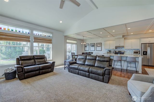 826 Autumn Crest Drive, Wenatchee, WA 98801