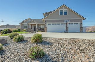 826 Autumn Crest Drive, Wenatchee, WA 98801