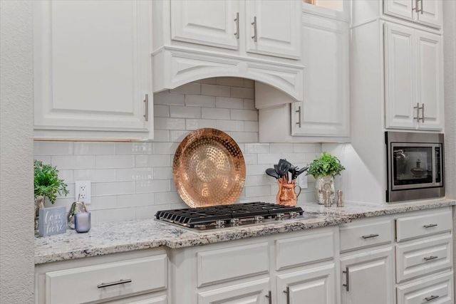 15519 Stallion Point Circle, Cypress, TX 77429