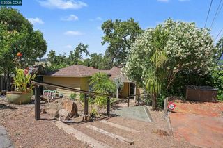 980 Hawthorn Dr.., Lafayette, CA 94549