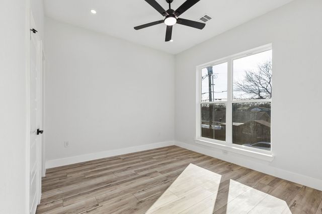 3510 Navaro Street, Dallas, TX 75212