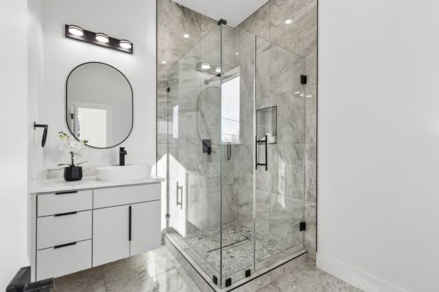 3510 Navaro Street, Dallas, TX 75212