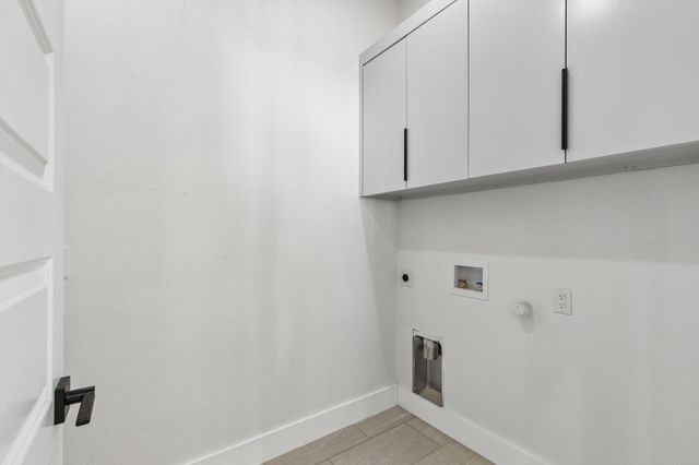 3510 Navaro Street, Dallas, TX 75212