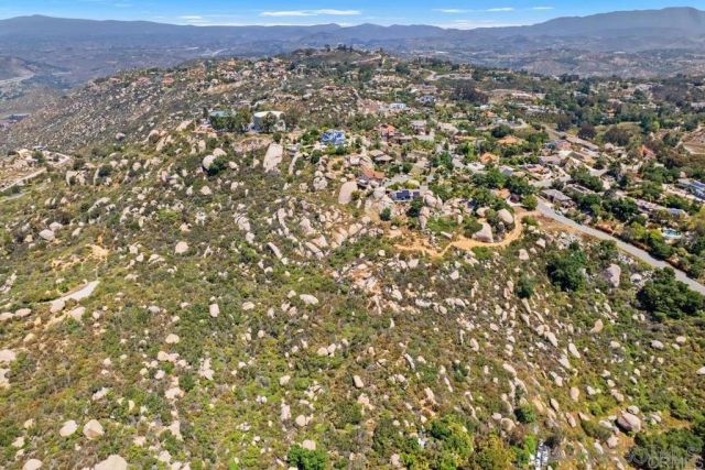 13 Sage Hill 0, Escondido, CA 92026