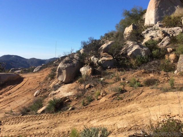 13 Sage Hill 0, Escondido, CA 92026