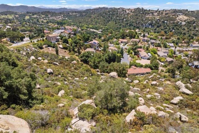 13 Sage Hill 0, Escondido, CA 92026