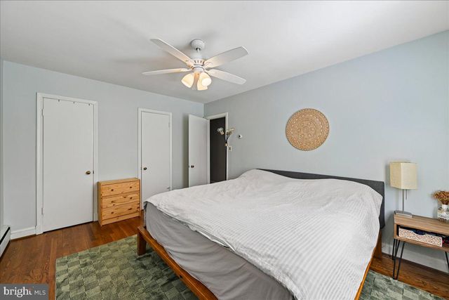 6112 FOX HILL ST, Springfield, VA 22150