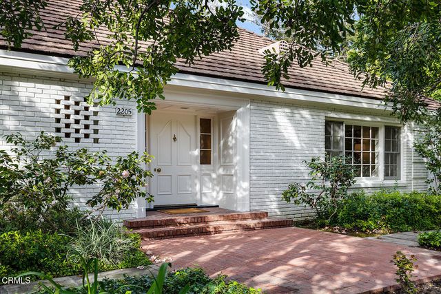2205 Chaucer Road, San Marino, CA 91108