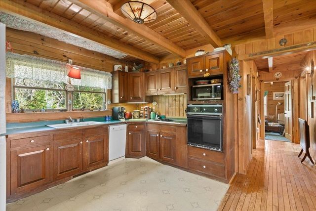 2354 East Ridge Road, Sutton, VT 05871