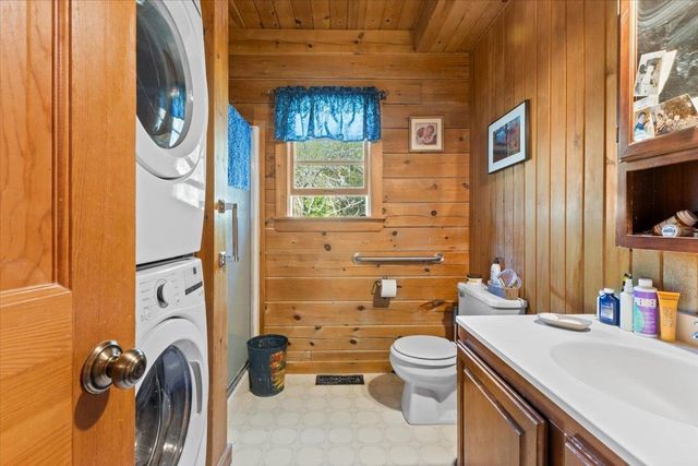2354 East Ridge Road, Sutton, VT 05871