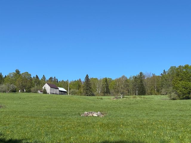 2354 East Ridge Road, Sutton, VT 05871