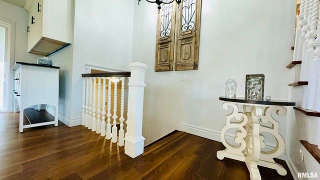 1209 Election Drive, Benton, IL 62812