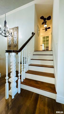 1209 Election Drive, Benton, IL 62812