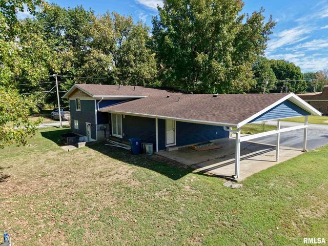 1209 Election Drive, Benton, IL 62812