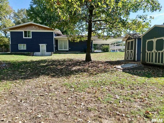 1209 Election Drive, Benton, IL 62812