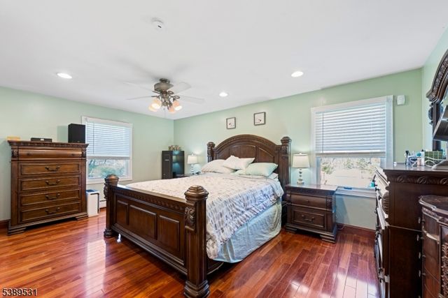 60 W Springtown Rd, Washington Twp., NJ 07853