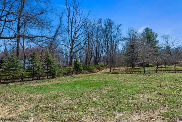 60 W Springtown Rd, Washington Twp., NJ 07853