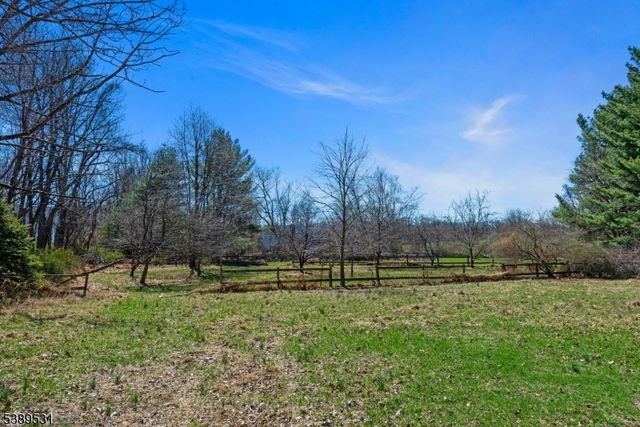 60 W Springtown Rd, Washington Twp., NJ 07853