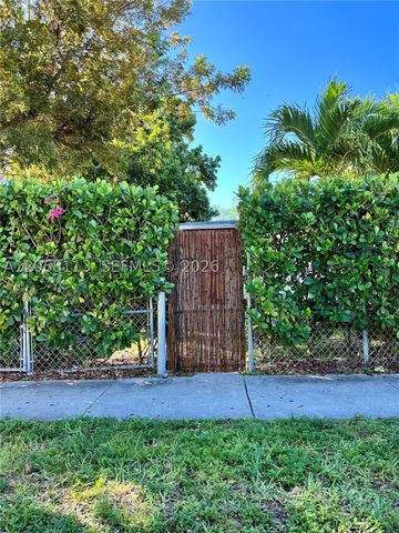 4601 NW 17th Ave, Miami, FL 33142