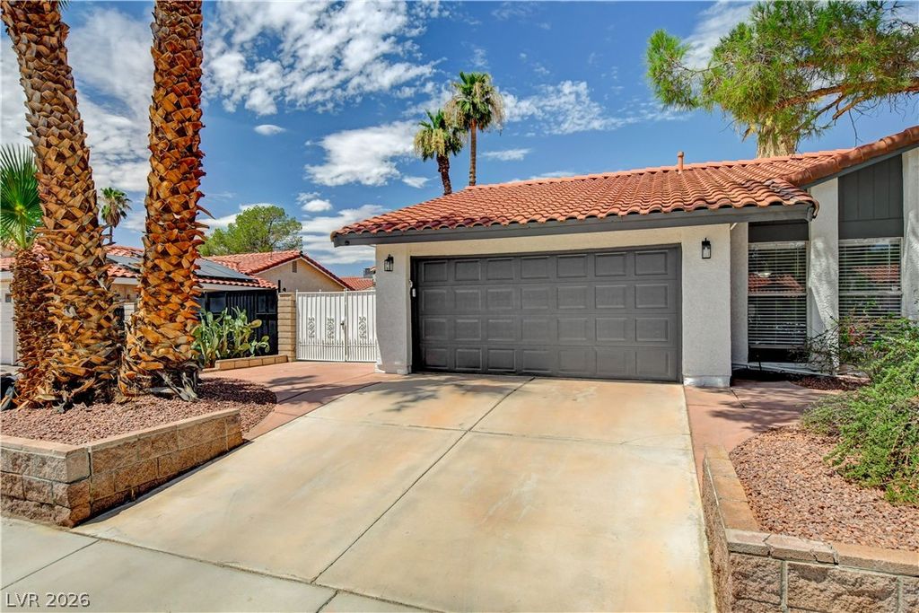 4009 Camas Court, Las Vegas, NV 89103 — photo 2