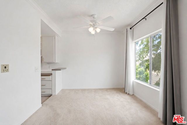 12940 Riverside Drive 201, Los Angeles, CA 91423