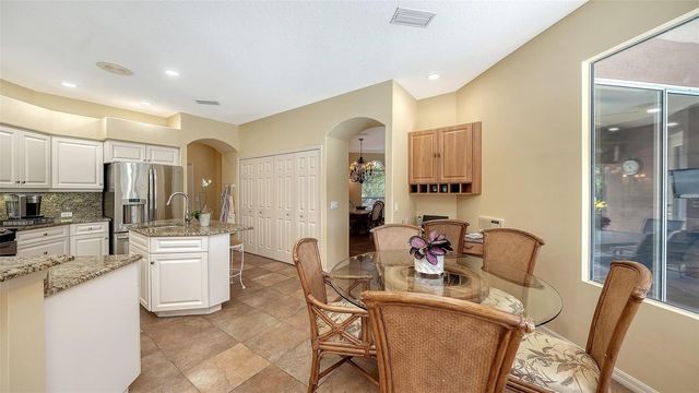 8544 PARK SHORE LANE, Sarasota, FL 34238