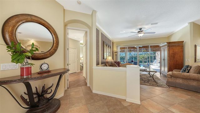 8544 PARK SHORE LANE, Sarasota, FL 34238