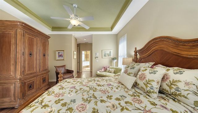 8544 PARK SHORE LANE, Sarasota, FL 34238