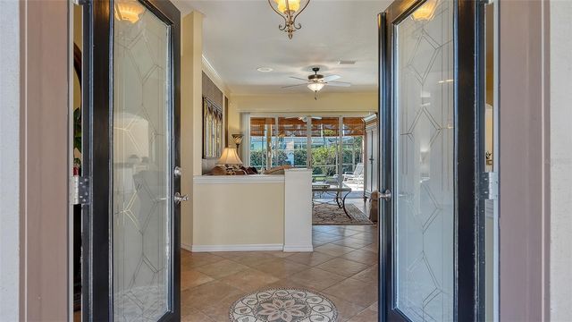 8544 PARK SHORE LANE, Sarasota, FL 34238