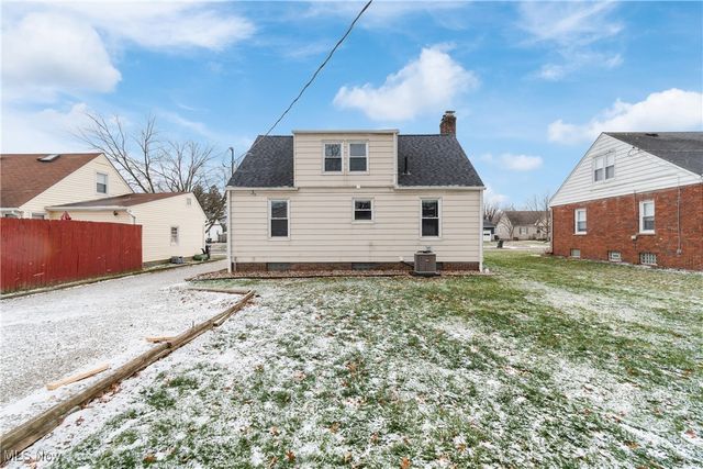 1220 Ellwood Avenue SW, Canton, OH 44710