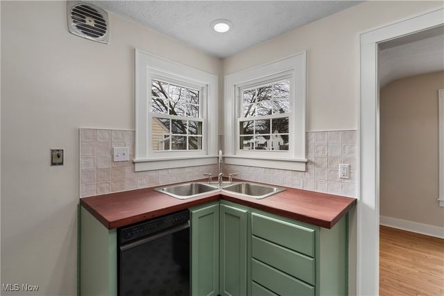 1220 Ellwood Avenue SW, Canton, OH 44710