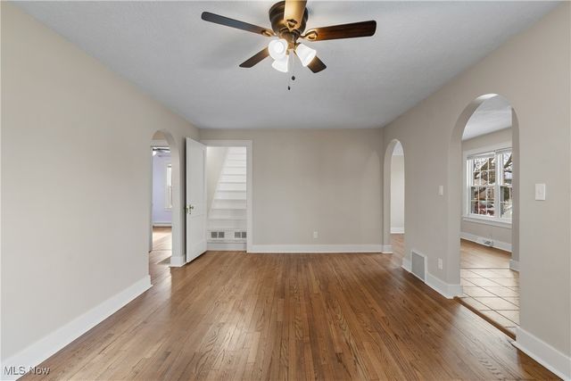 1220 Ellwood Avenue SW, Canton, OH 44710