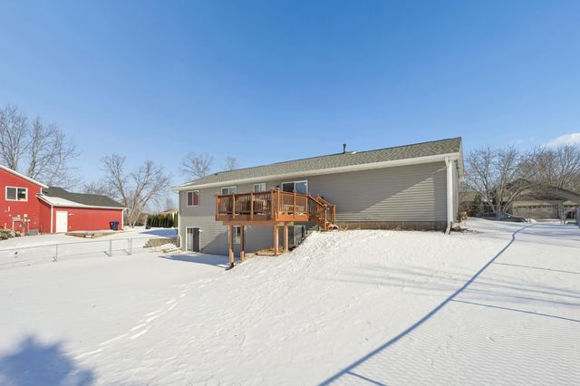 9651 Mill Trail Lane, Monticello, MN 55362