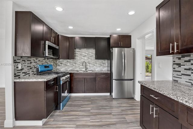 6250 NW 14th Street, Sunrise, FL 33313