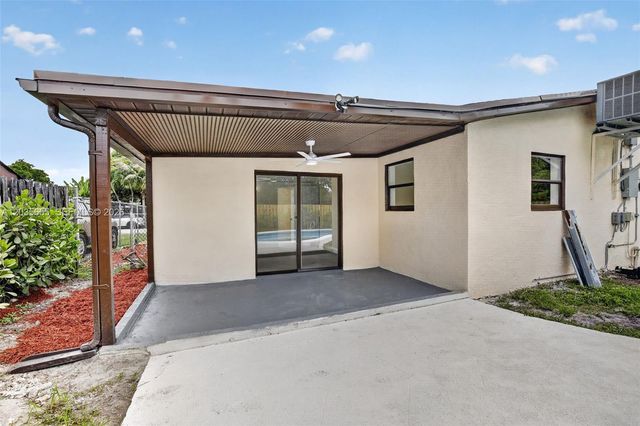6250 NW 14th Street, Sunrise, FL 33313