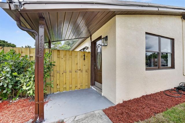 6250 NW 14th Street, Sunrise, FL 33313