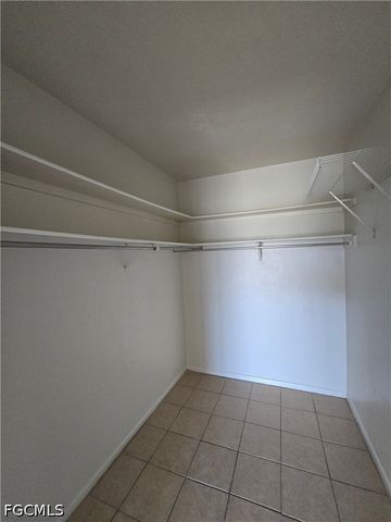 4803 Triton CT E 1, Cape Coral, FL 33904