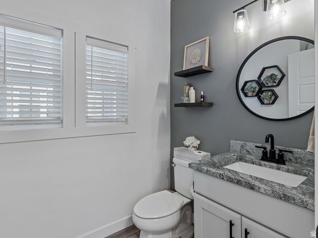 6453 W MOON VALLEY DR, South Jordan, UT 84009