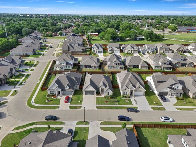 3905 Henley Lane, Garland, TX 75043