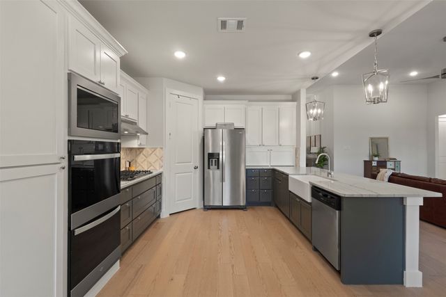 3905 Henley Lane, Garland, TX 75043