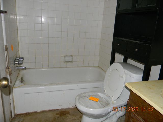 10635 Tenneta Drive, Houston, TX 77099
